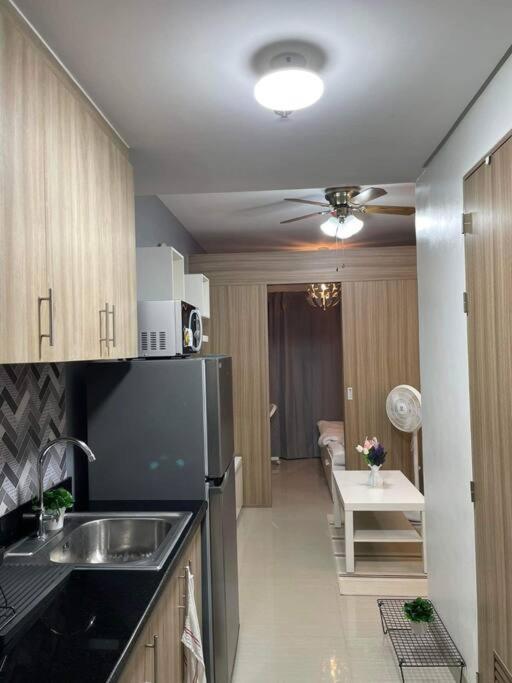 Fully Equipped 1Br Condo At Shore2 Near To Moa Manila Eksteriør bilde