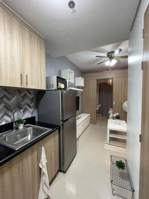 Fully Equipped 1Br Condo At Shore2 Near To Moa Manila Eksteriør bilde