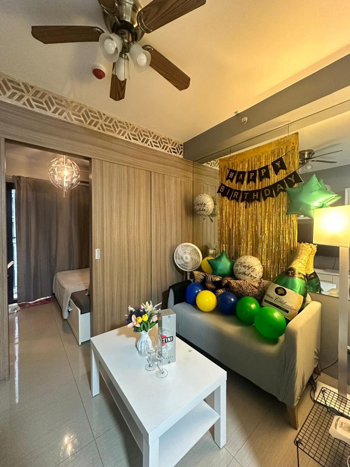 Fully Equipped 1Br Condo At Shore2 Near To Moa Manila Eksteriør bilde